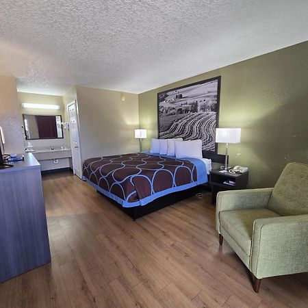 Super 8 By Wyndham Arkadelphia Caddo Valley Area Εξωτερικό φωτογραφία