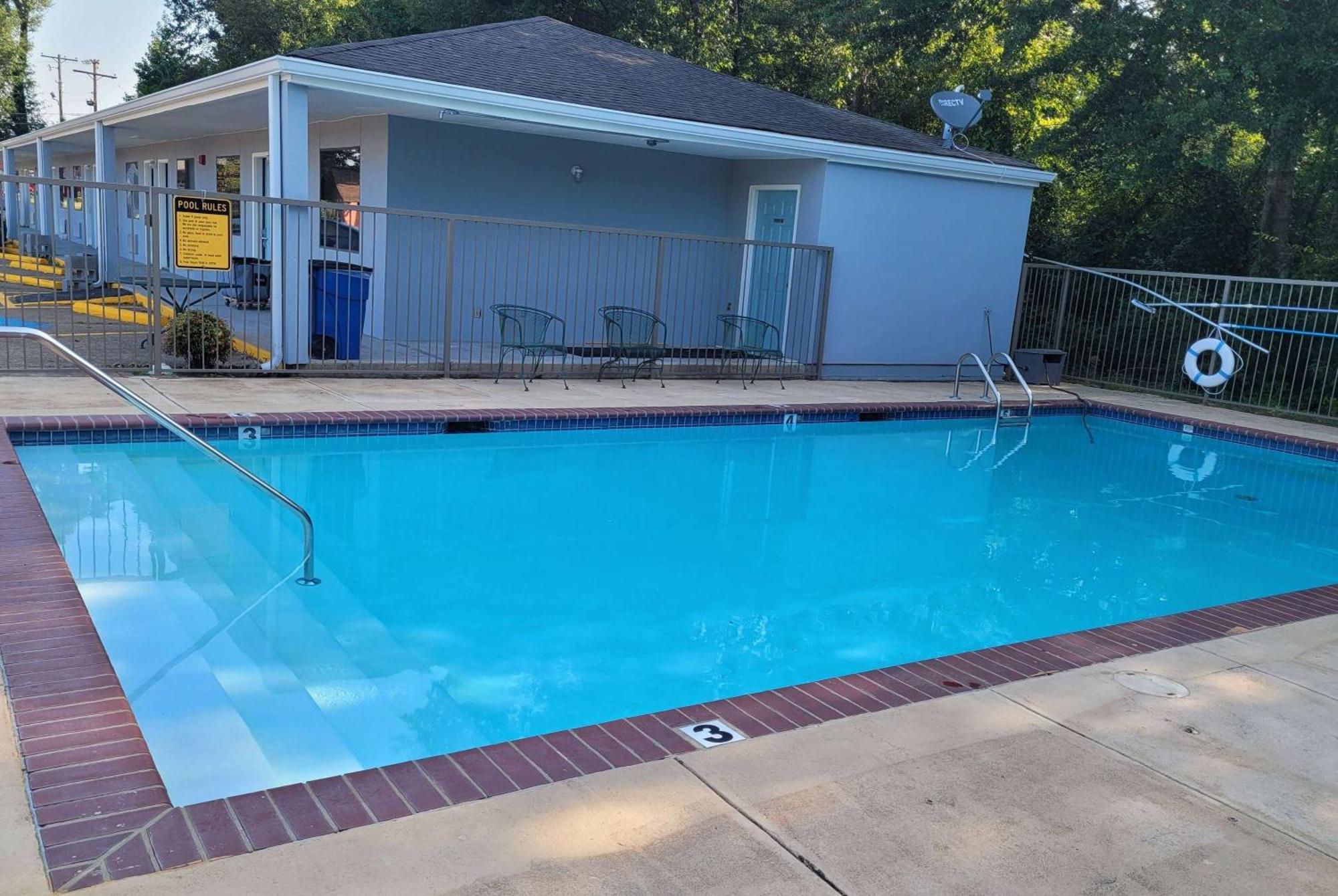 Super 8 By Wyndham Arkadelphia Caddo Valley Area Εξωτερικό φωτογραφία